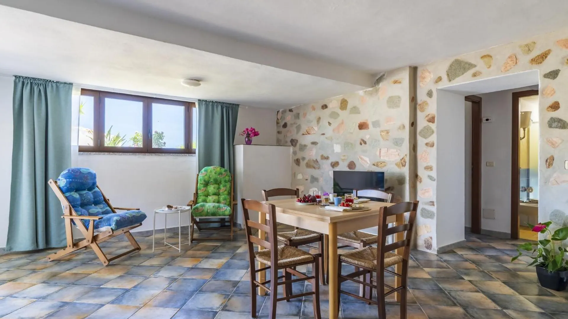 דירות ארבאטקס Alisei Family House