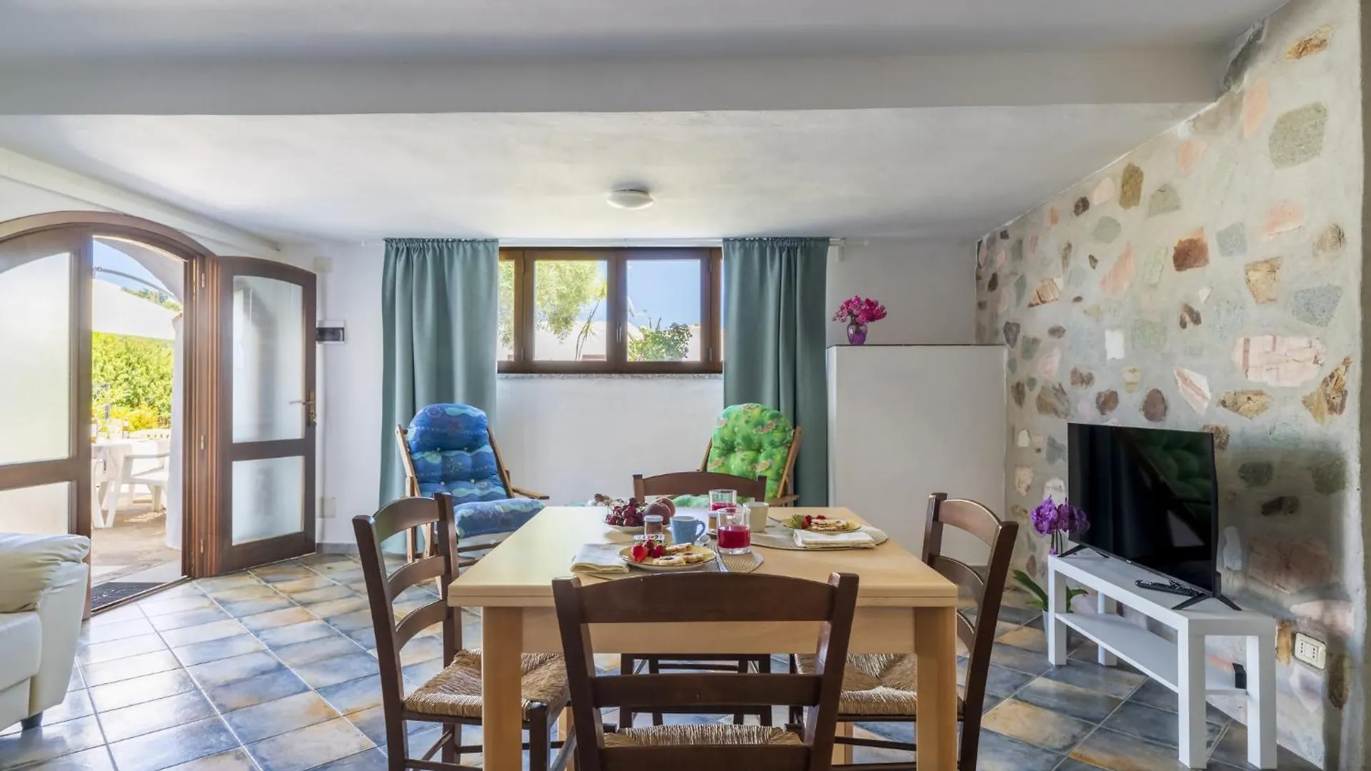 Ferienwohnung Alisei Family House Àrbatax Apartment