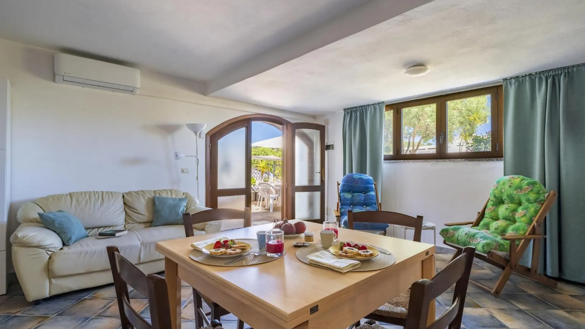 דירות ארבאטקס Alisei Family House