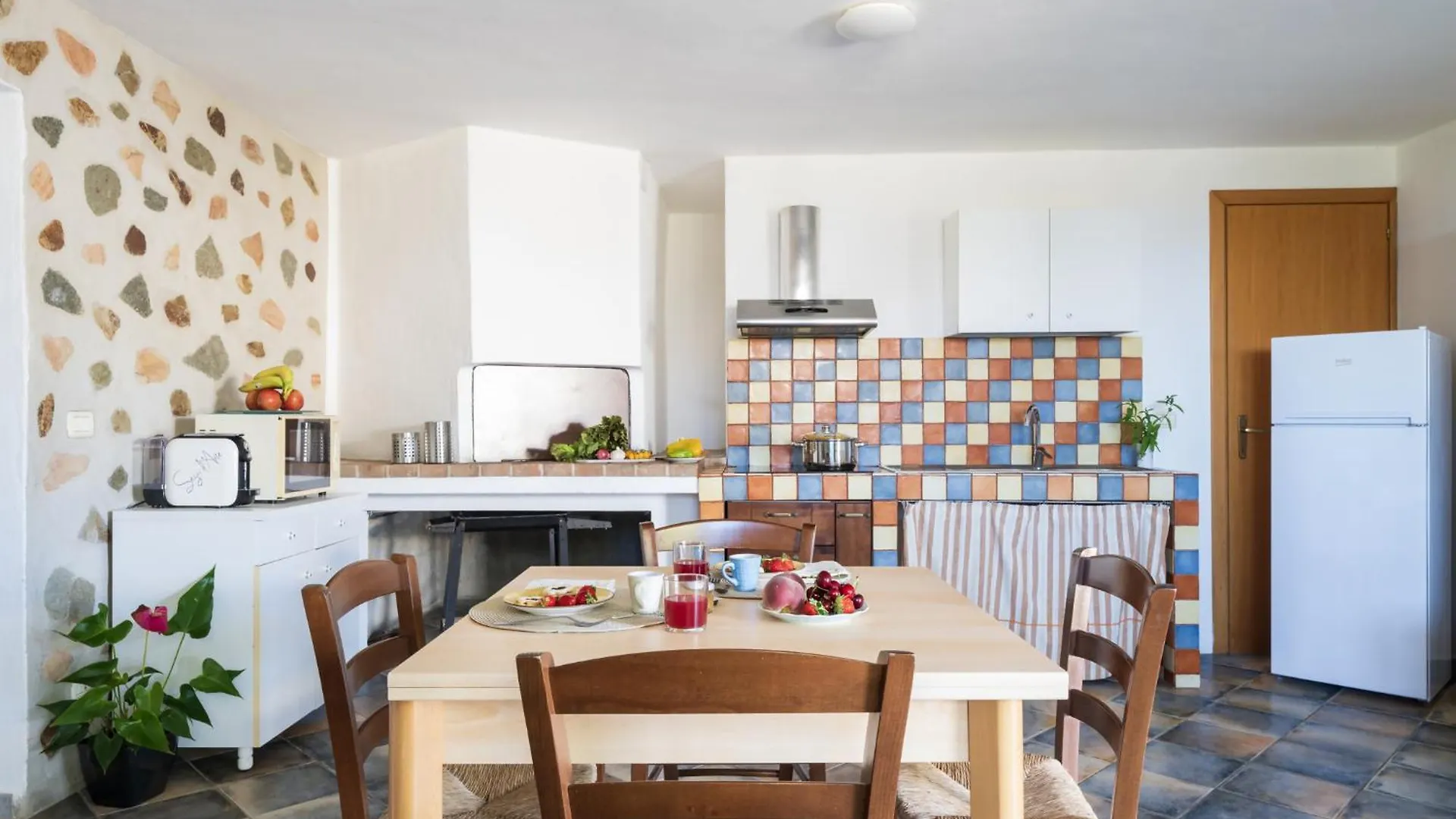 דירות ארבאטקס Alisei Family House